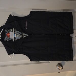 Columbia Charcoal Sleeveless Vest